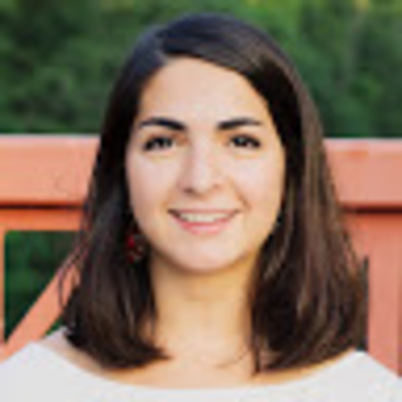 Meet your Posher, Carlie - Picture 1 of 1